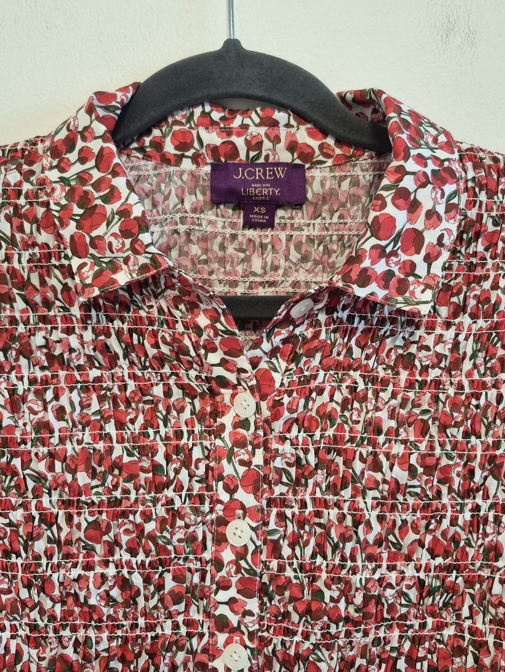 J. Crew Liberty Fabric Smocked Button-up Top Red Floral Sz XS Cottagecore Preppy - Picture 5 of 12